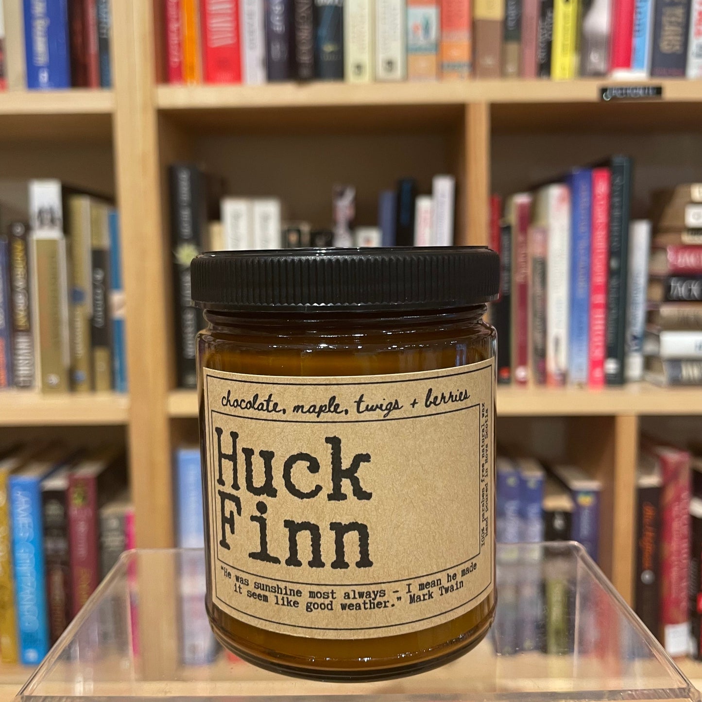 Huck Finn - Chocolate & Maple Scented Candle Jar