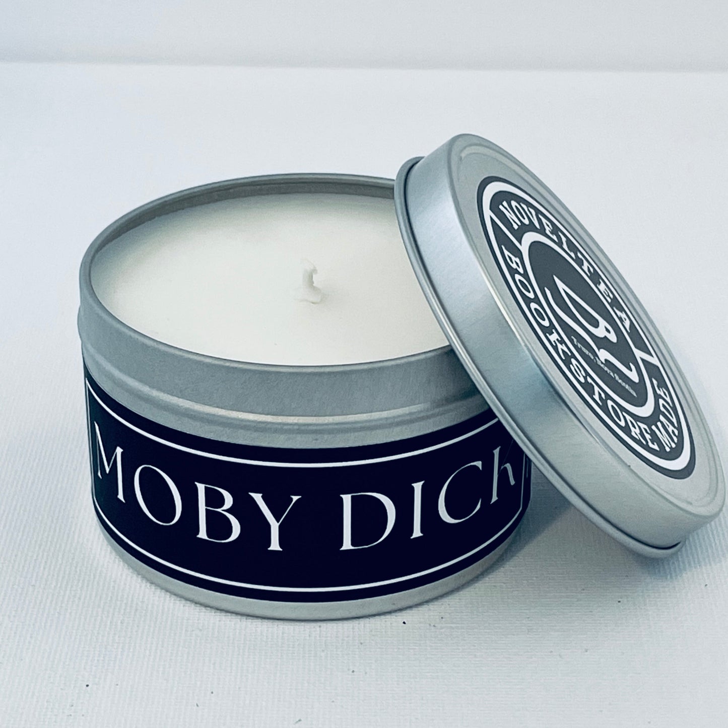 Moby Dick - Sea Spray & Driftwood Scented Black Label Candle