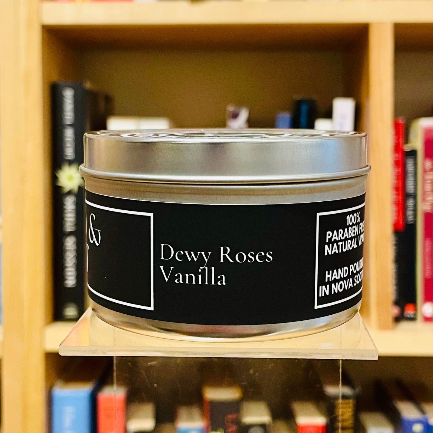 Romeo and Julliet - Rose Scented Black Label Candle