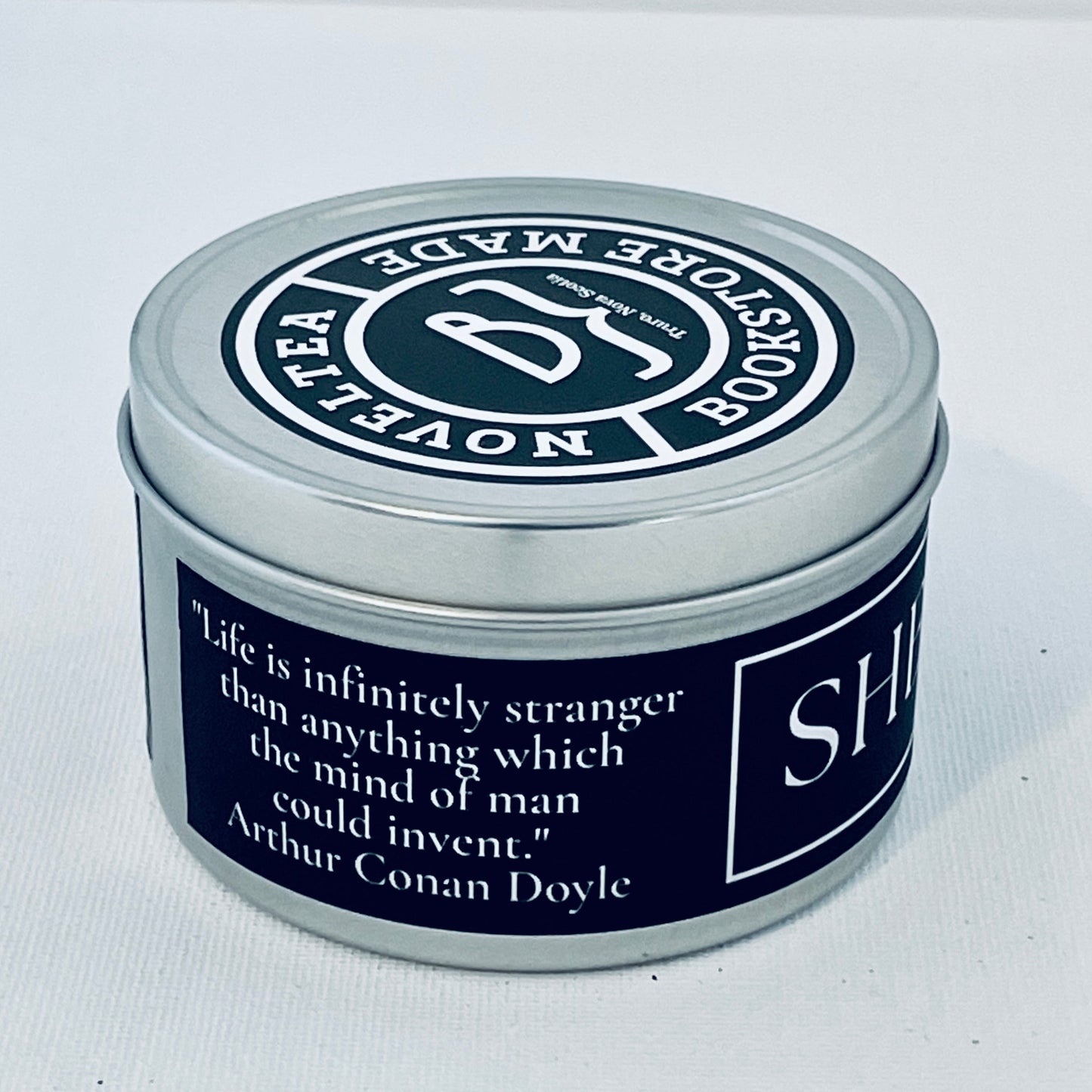 Sherlock - Tobacco & Clove Scented Black Label Candle