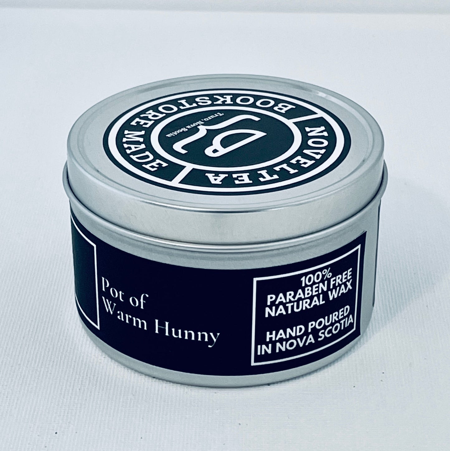 Winnie the Pooh - Honey Scented Black Label Candle